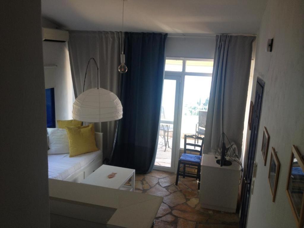 Maria Corfu Loustri Hotel Jimári Kültér fotó